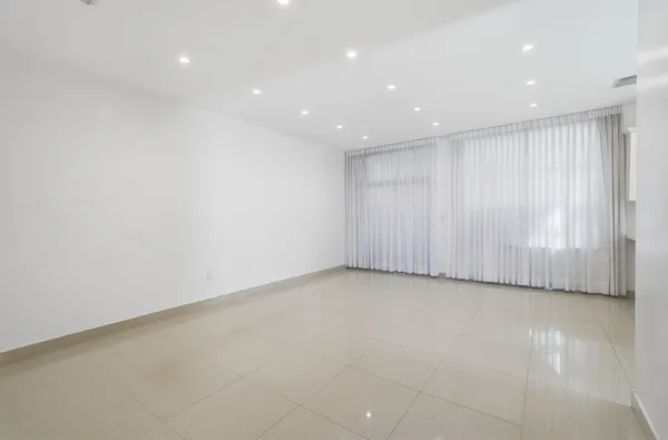 $3,700 | 3790 Piedmont Street, Hollywood, FL 33021