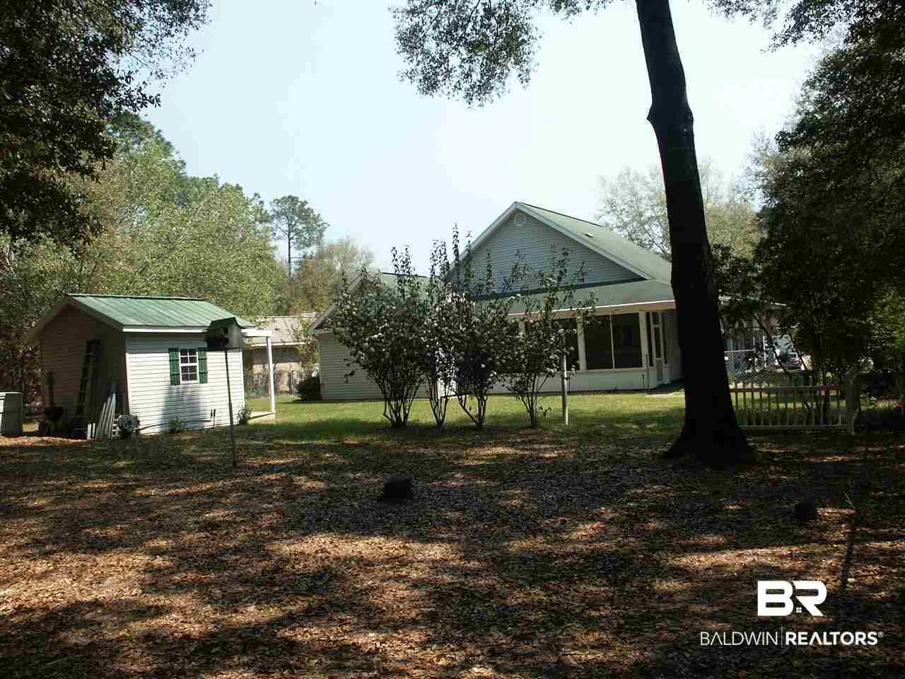 2829 Avenida Alberto Lillian, AL 36549 - Photo 21 of 26 Deep Back Yard