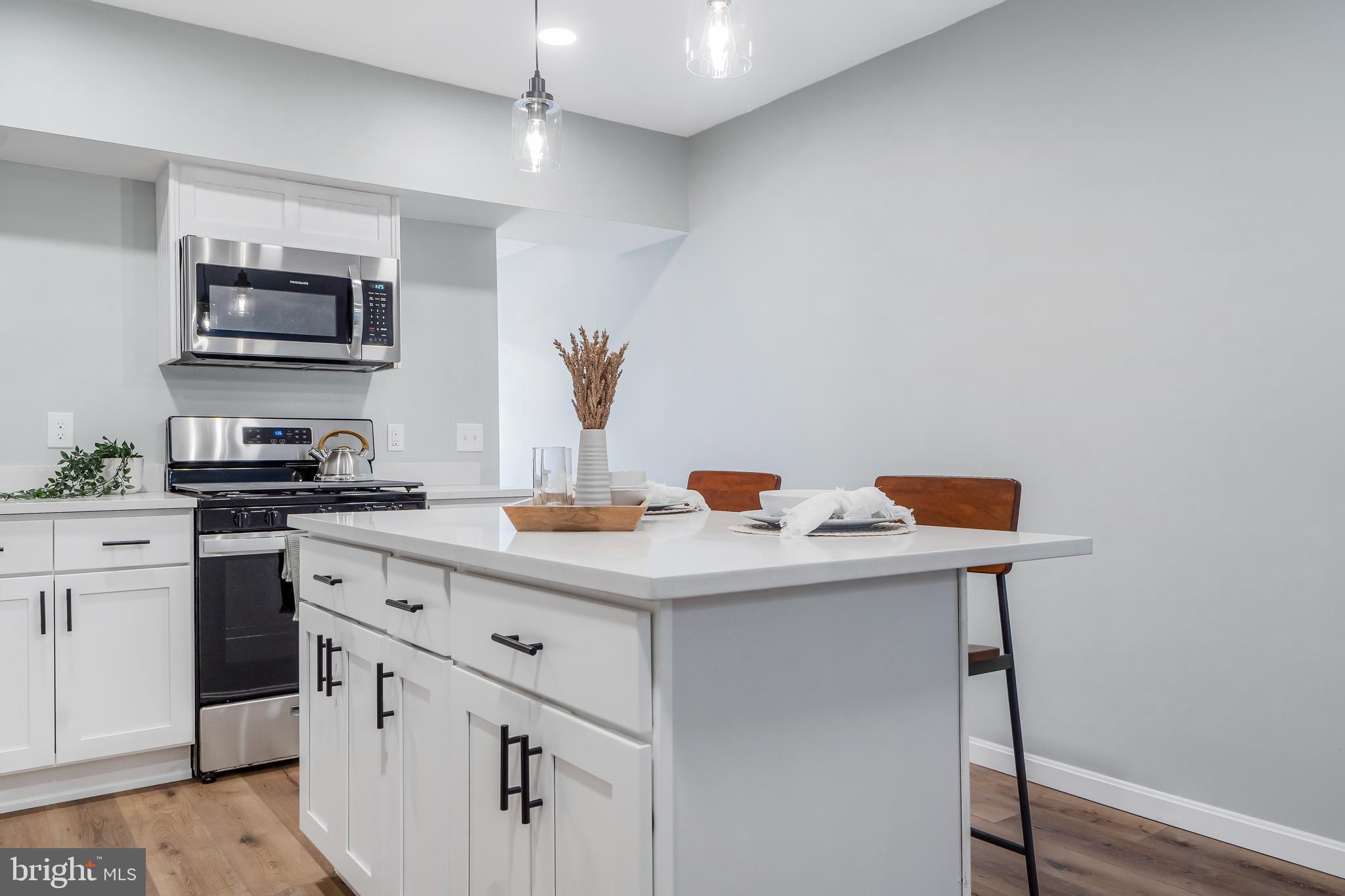 3118 Keswick Road Baltimore, MD 21211 - Photo 12 of 41 Gourmet Chef's Kitchen