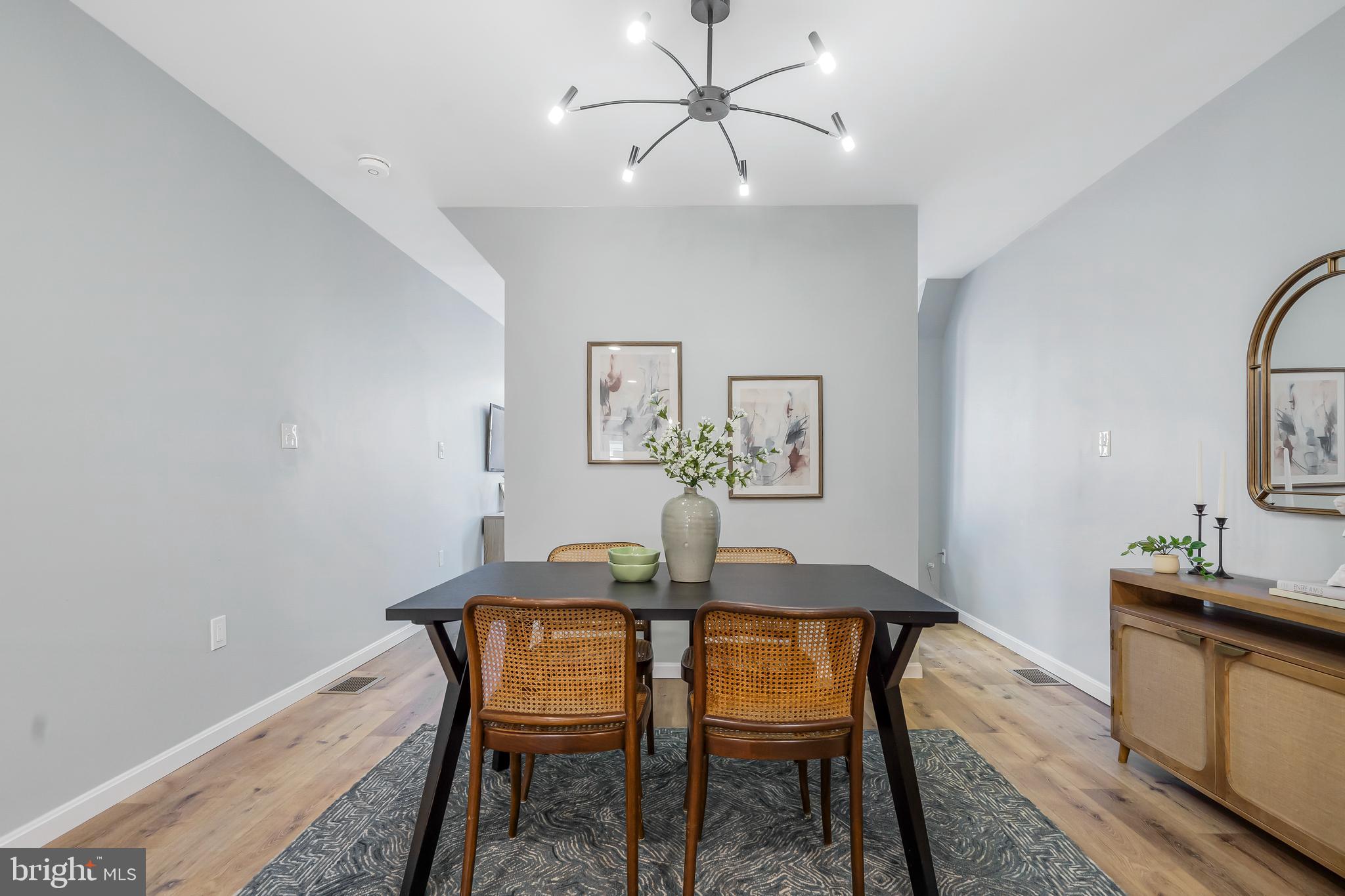 3118 Keswick Road Baltimore, MD 21211 - Photo 9 of 41 Dining Room