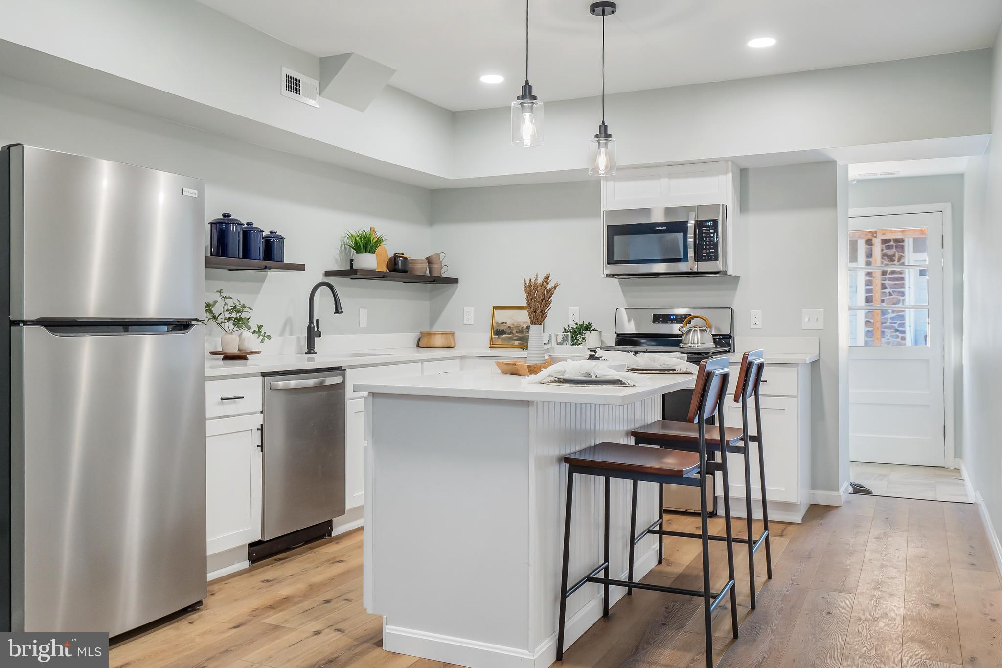 3118 Keswick Road Baltimore, MD 21211 - Photo 10 of 41 Gourmet Chef's Kitchen