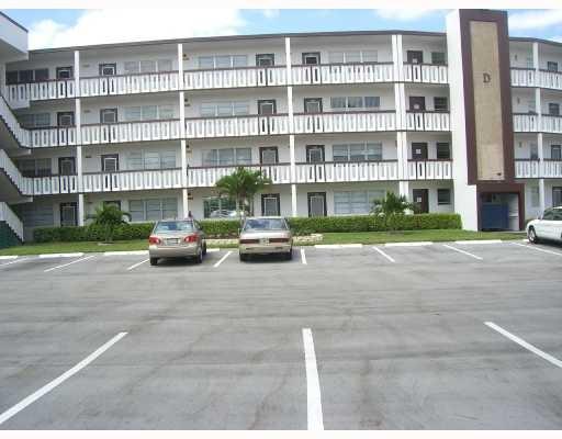 3006 Cornwall East, Unit 3006 Boca Raton, FL 33434 - Photo 1 of 1 CORN D EXT