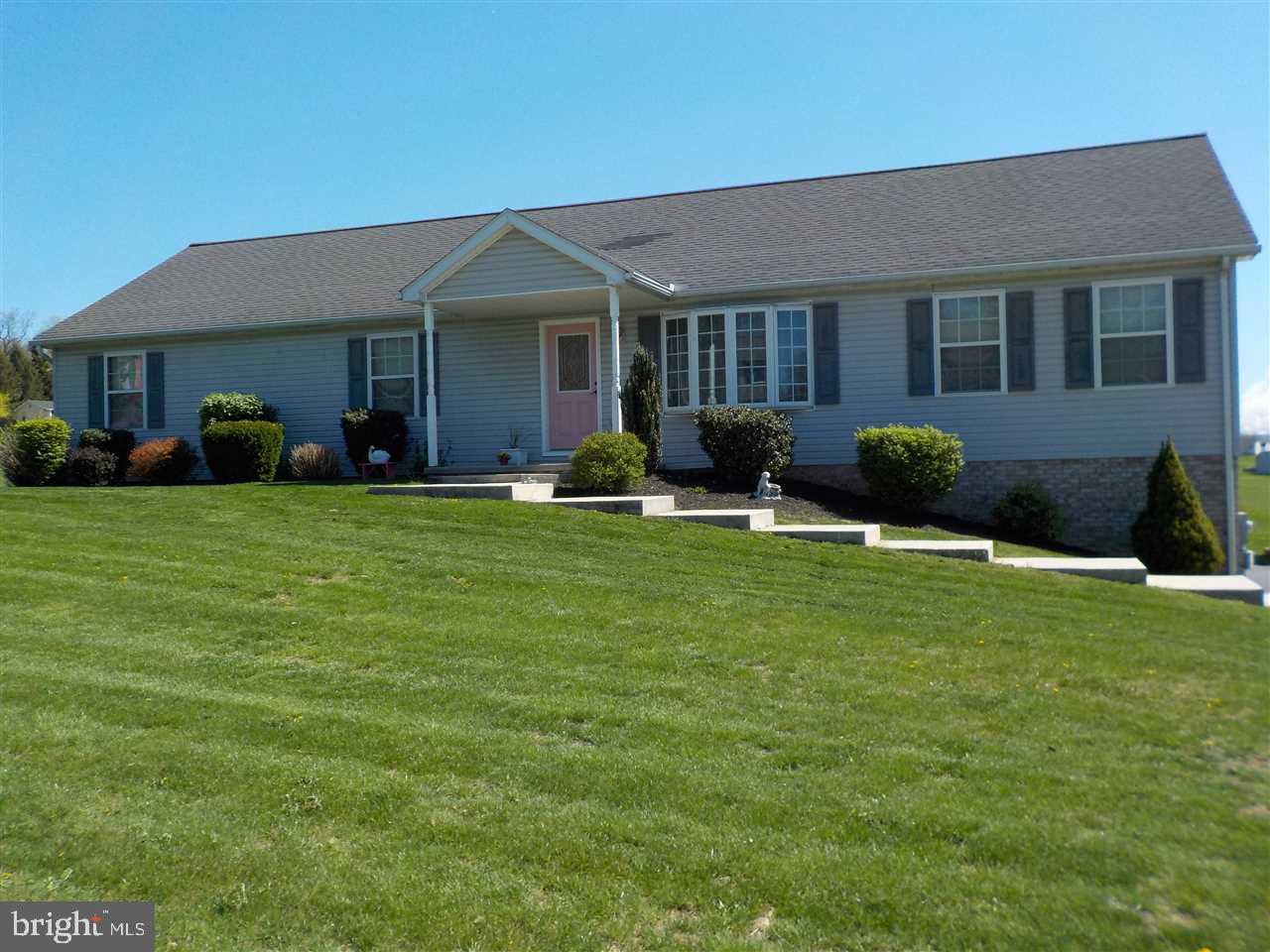 275 Dividing Ridge Road Halifax, PA 17032 - Photo 2 of 25 Gallery Image 2
