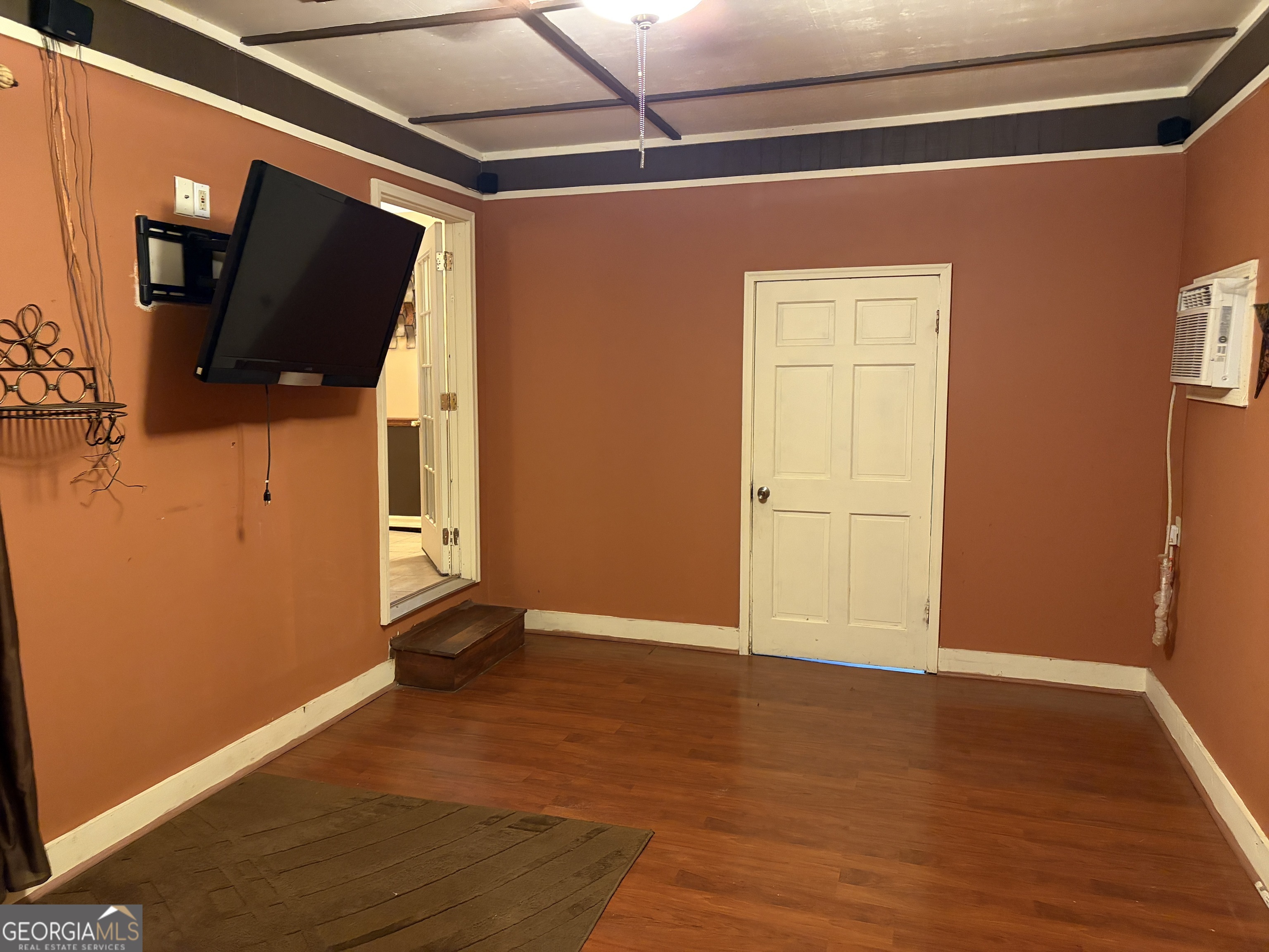 1216 North Bellview Road Aragon, GA 30104 - Photo 5 of 19 a view of a livingroom with wooden floor