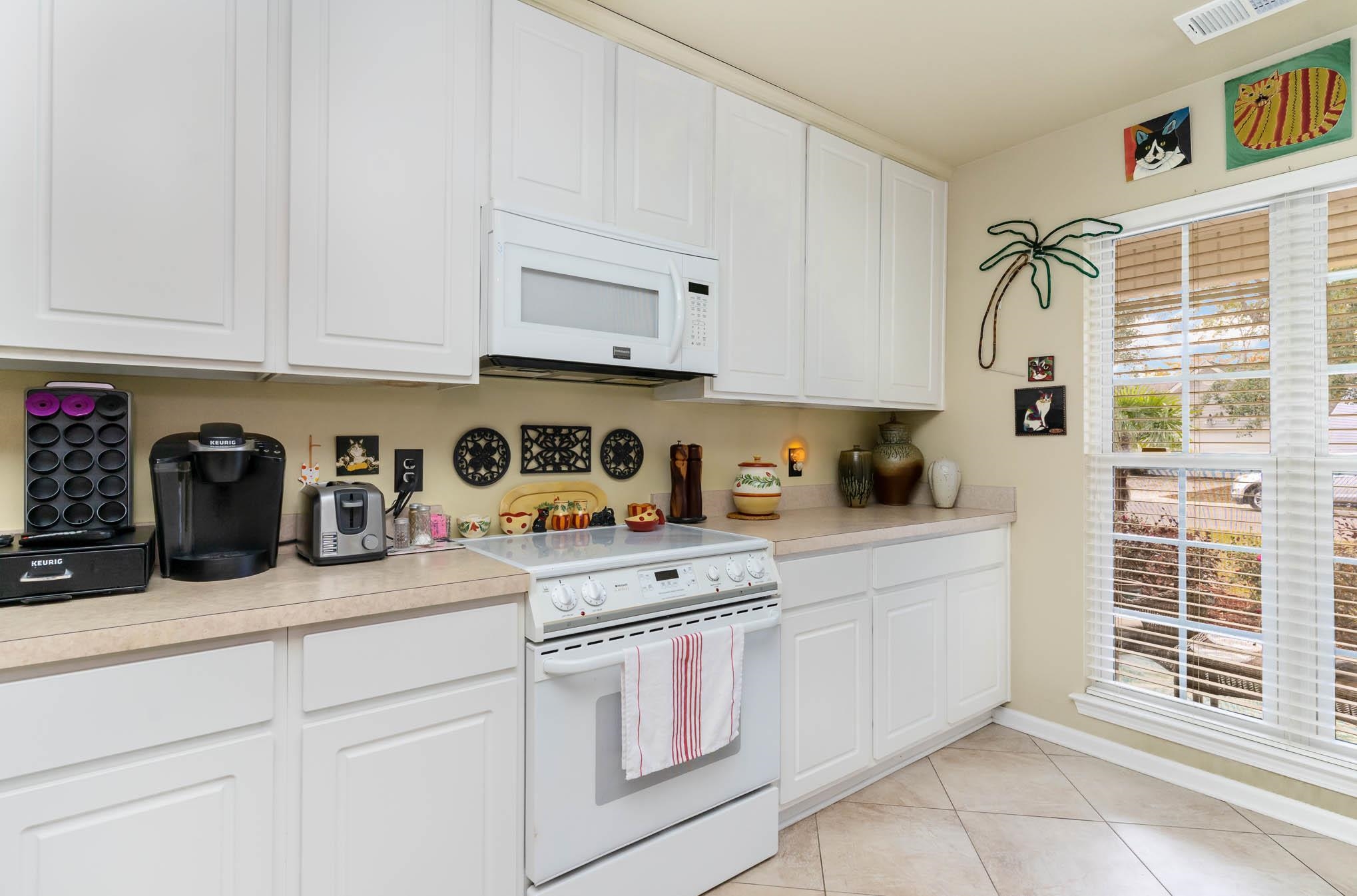 4560 Fringetree Drive Murrells Inlet, SC 29576 - Photo 3 of 40 Gallery Image 3