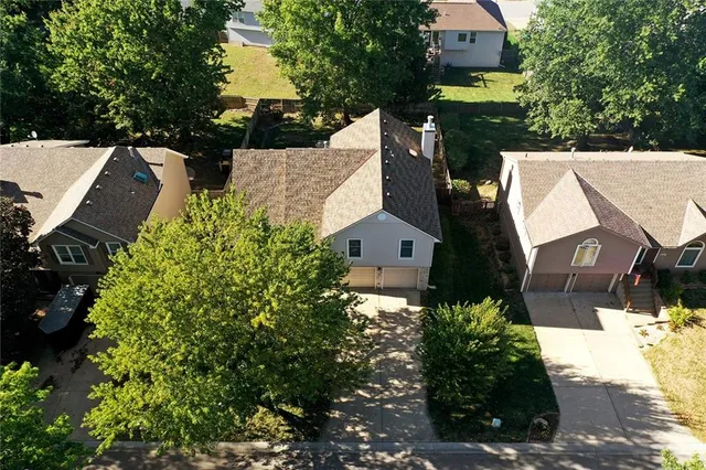 $375,000 | 2512 North 109th Terrace, Kansas City, KS 66109