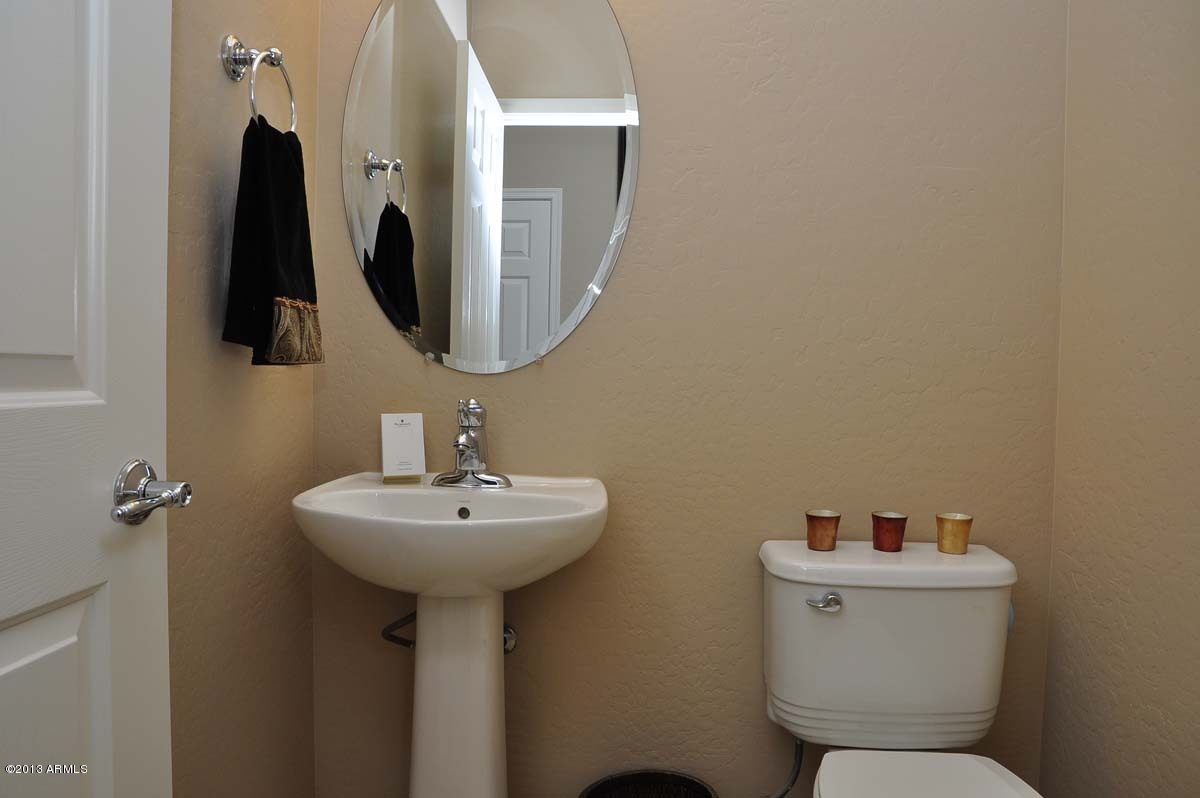 20798 West Ridge Road Buckeye, AZ 85396 - Photo 22 of 47 Powder Room