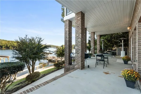 $1,600,000 | 348 Shoreline Road, New London, NC 28127