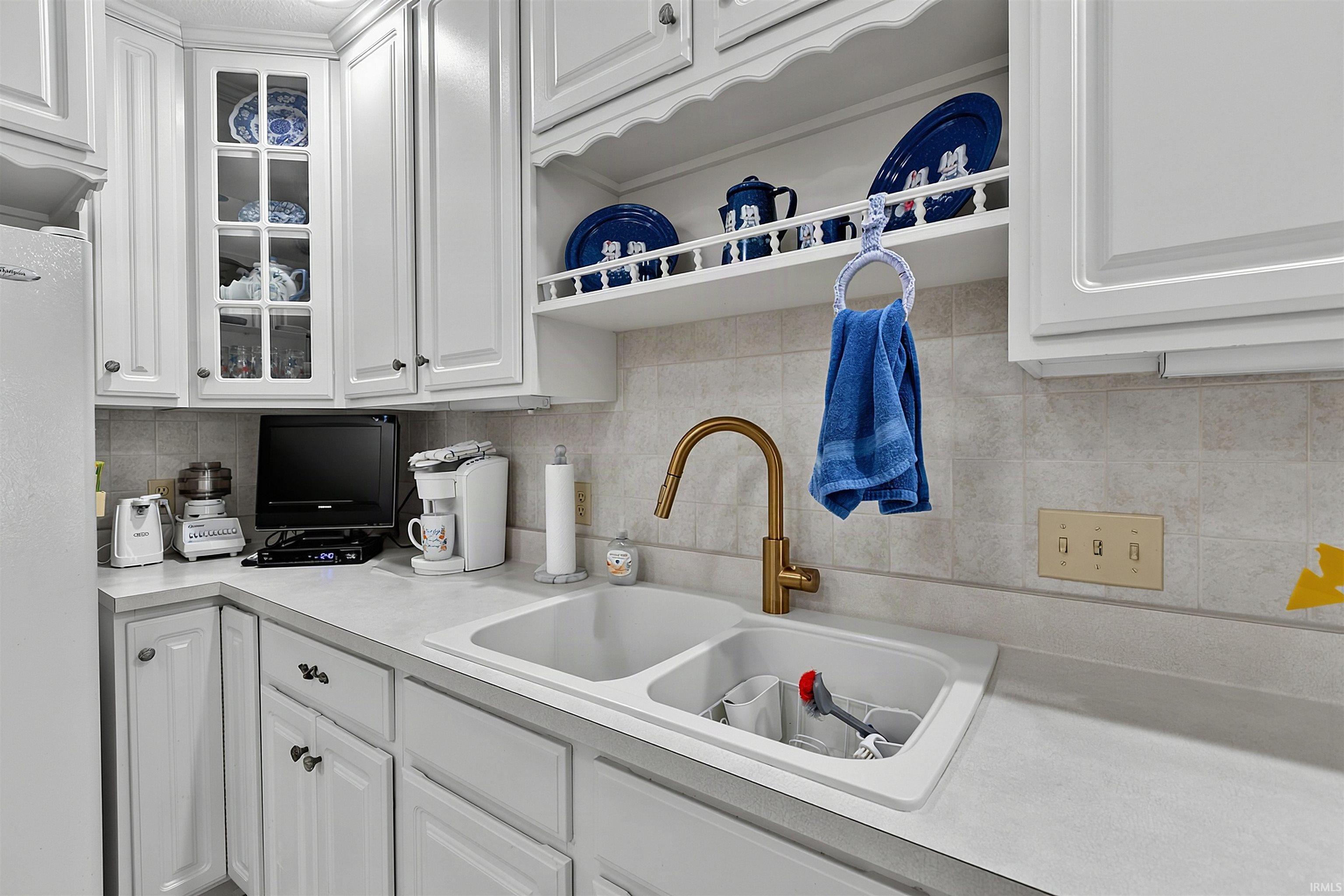 1272 North Lexington Road Marion, IN 46952 - Photo 15 of 50 Gallery Image 15