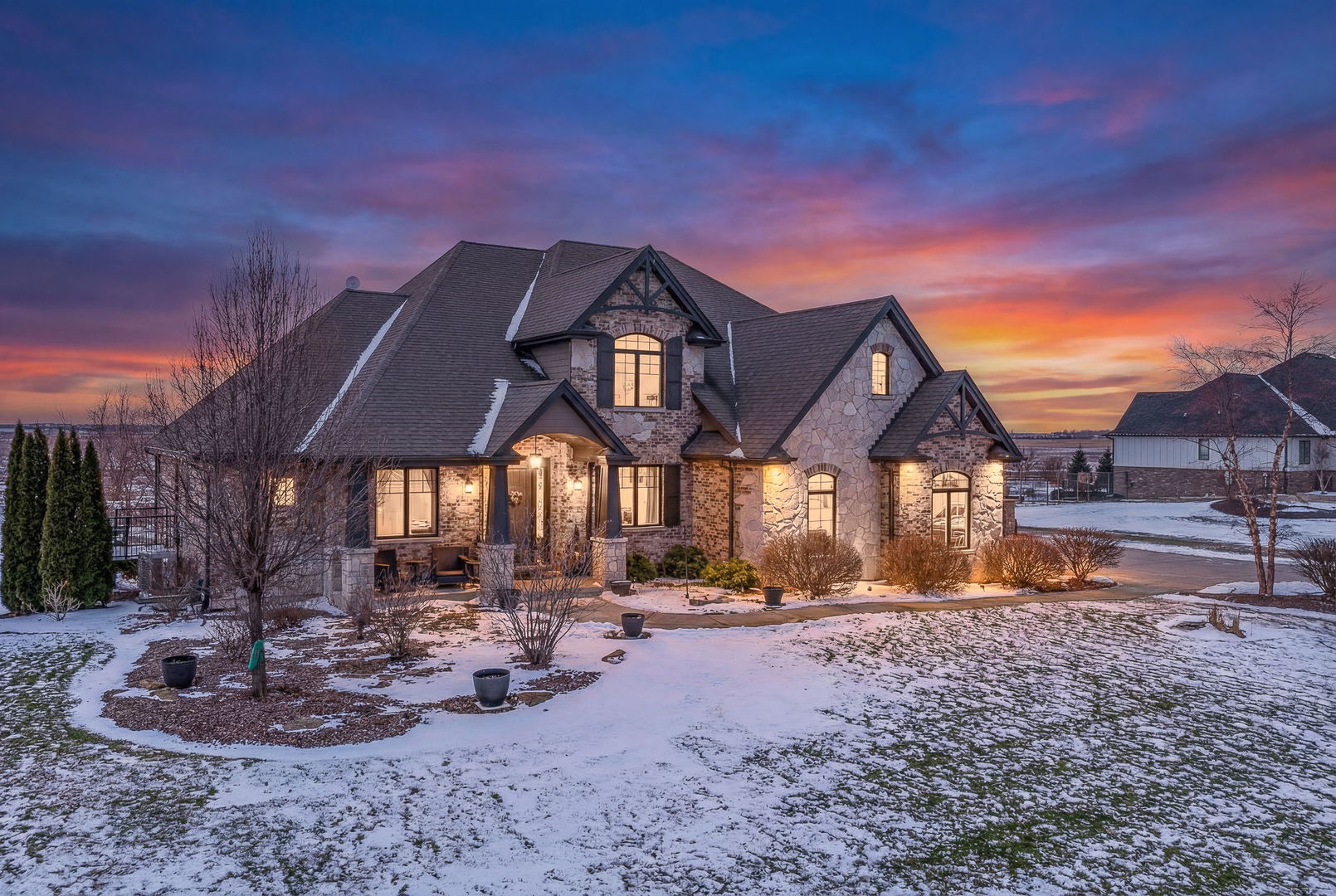 12549 Old Farm Road Manhattan, IL 60442 - Photo 66 of 66 a front view of a house with a yard
