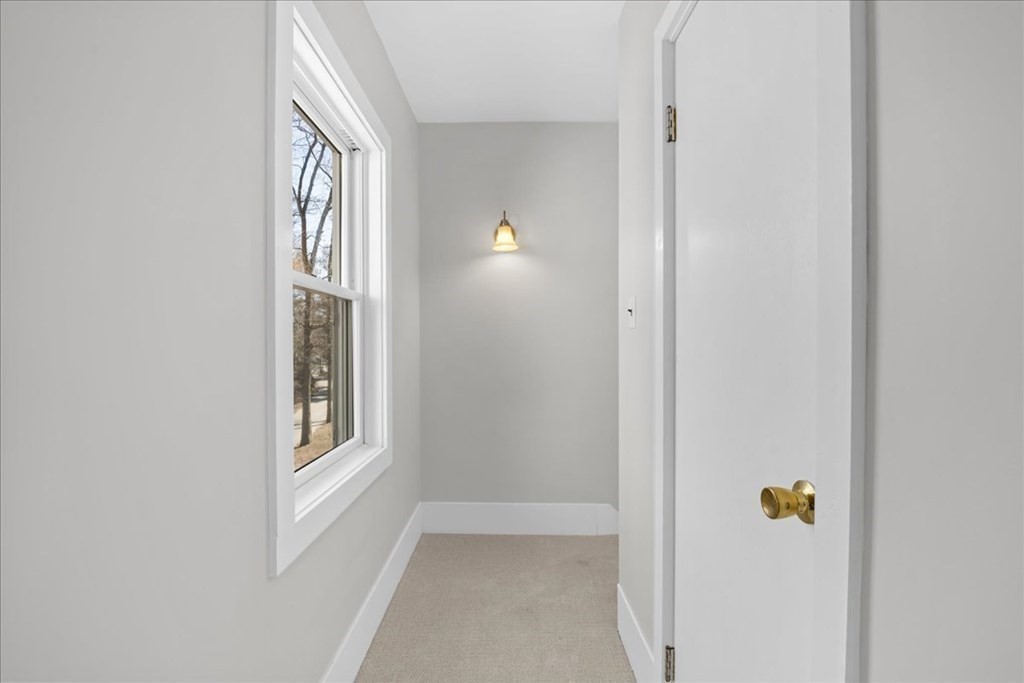 11 Merrill Road Sutton, MA 01590 - Photo 38 of 42 a view of an front door