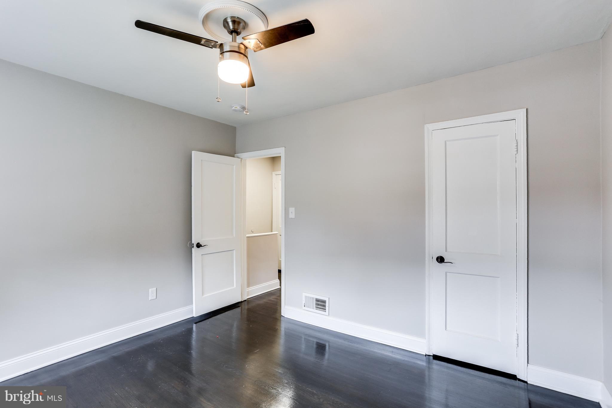 1059 Upnor Road Baltimore, MD 21212 - Photo 4 of 27 Bedroom