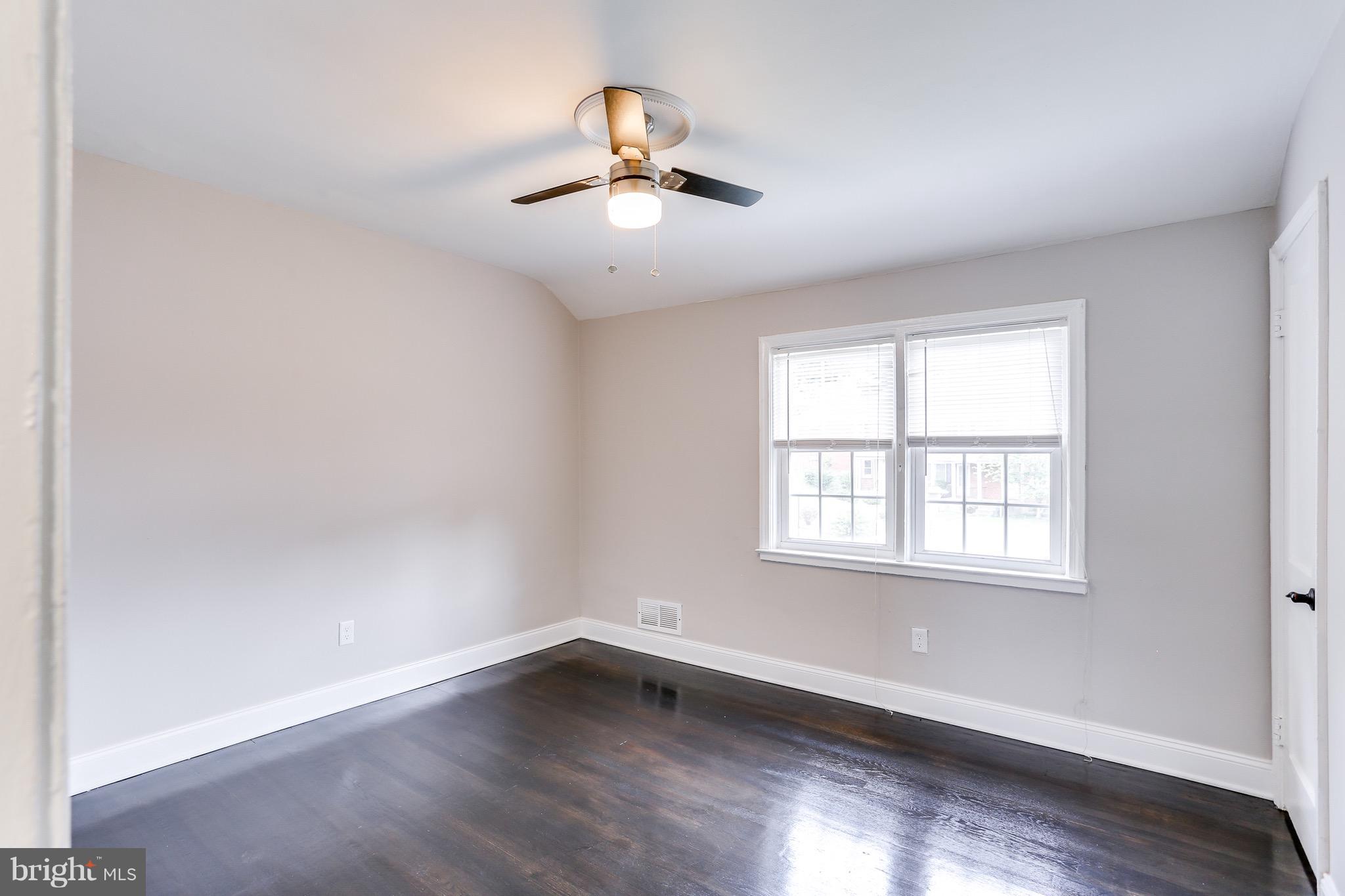 1059 Upnor Road Baltimore, MD 21212 - Photo 10 of 27 Bedroom