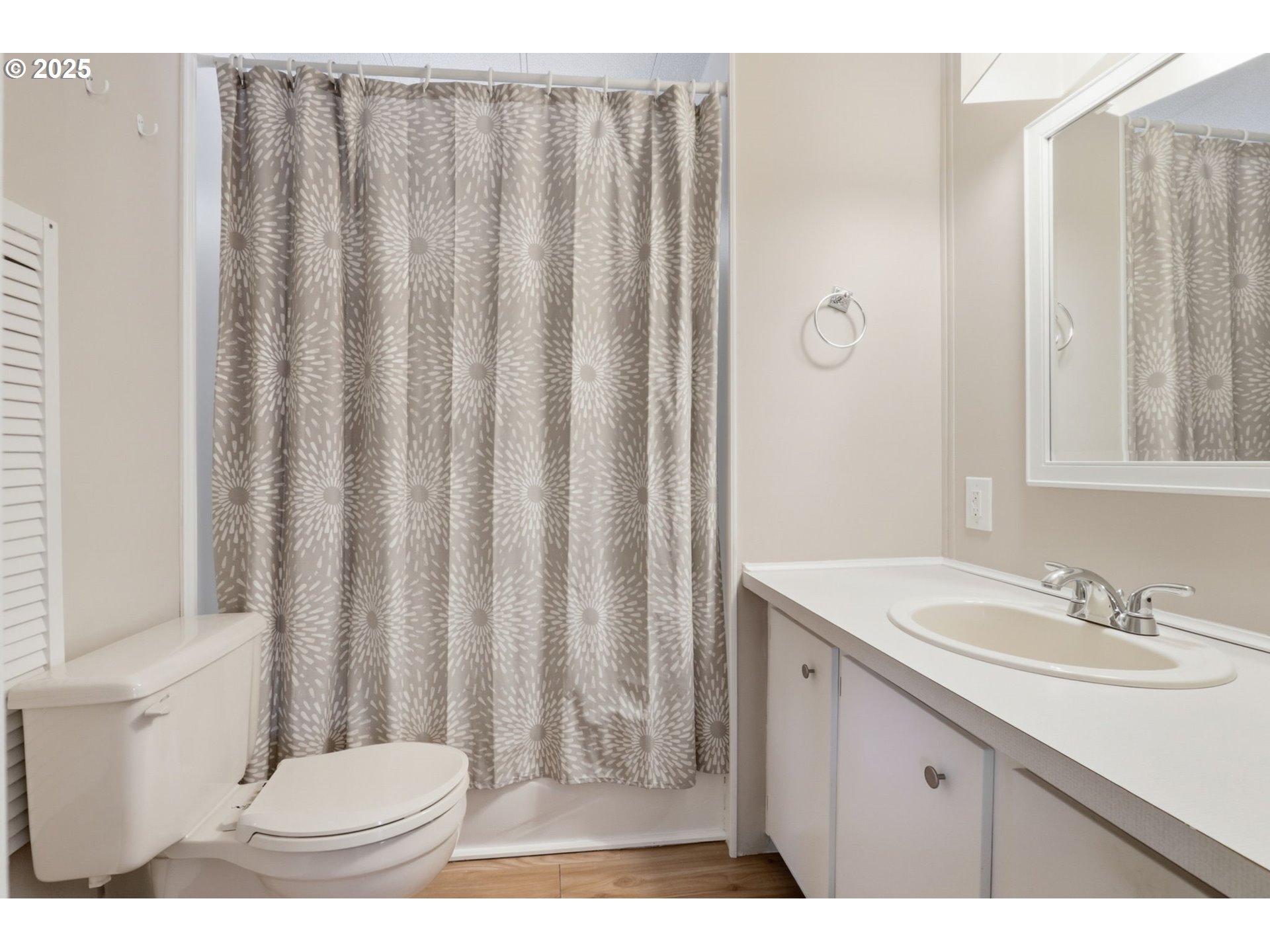 2902 East 2nd Street, Unit 67 Newberg, OR 97132 - Photo 23 of 38 a bathroom with a sink a toilet and shower