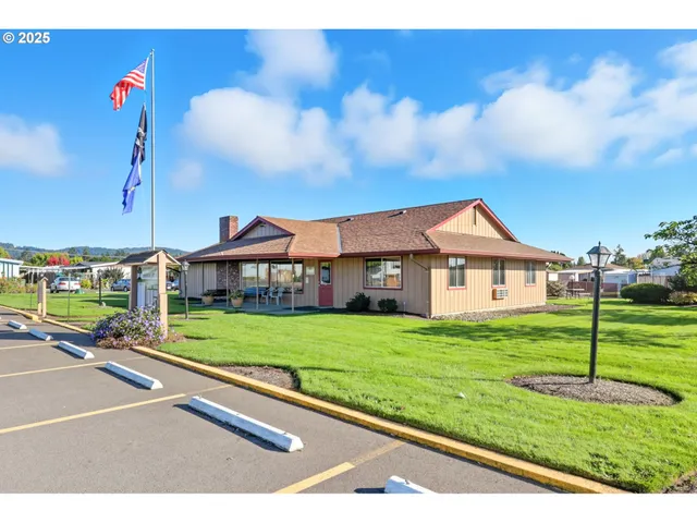 $85,000 | 2902 East 2nd Street, Unit 67, Newberg, OR 97132