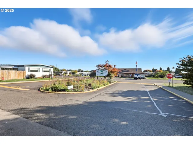 $85,000 | 2902 East 2nd Street, Unit 67, Newberg, OR 97132