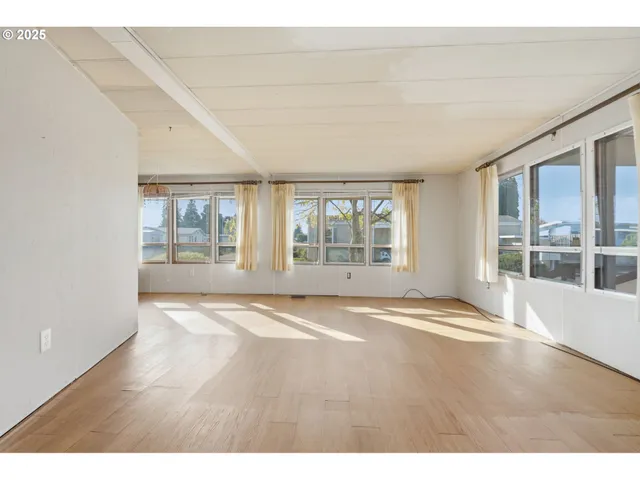 $85,000 | 2902 East 2nd Street, Unit 67, Newberg, OR 97132