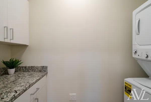 $324,900 | 155 Tamarack Lane Northeast, Rockford, MI 49341