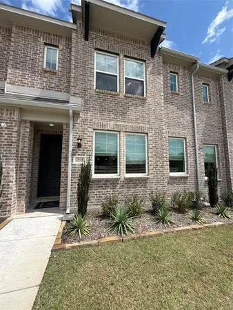 $2,500 | 7625 Dakota Drive, Watauga, TX 76148