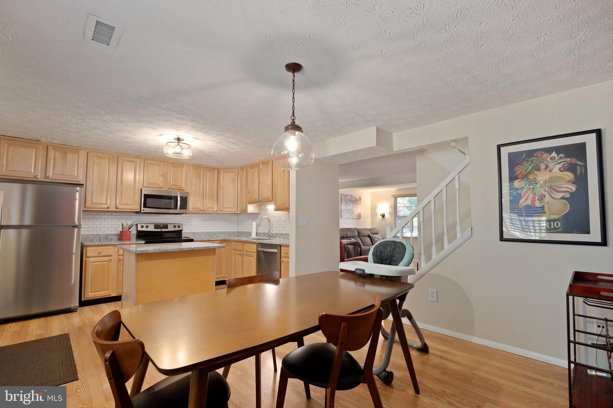12128 Purple Sage Court Reston, VA 20194 - Photo 9 of 23 Gallery Image 9