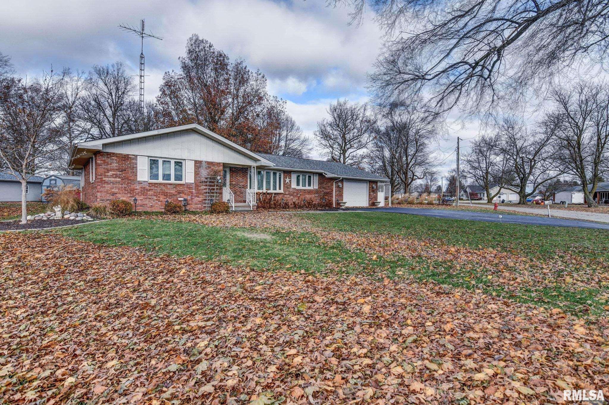 101 North Monroe Street Morrisonville, IL 62546 - Photo 35 of 39