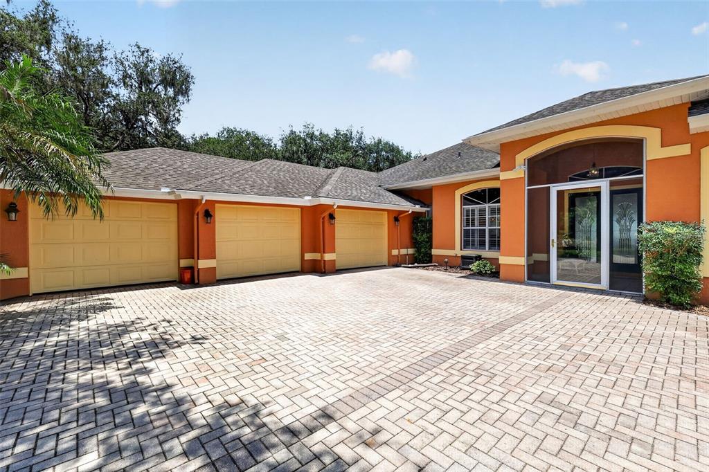 29742 Squirrel Point Road Tavares, FL 32778 - Photo 4 of 58