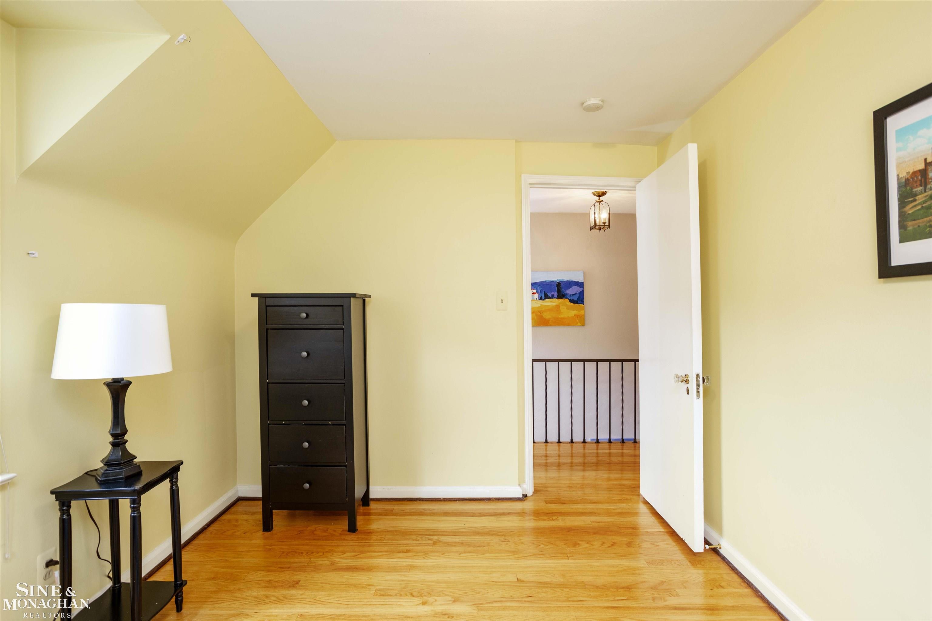 293 Moran Road Grosse Pointe, MI 48236 - Photo 23 of 41 50112012-22.JPG