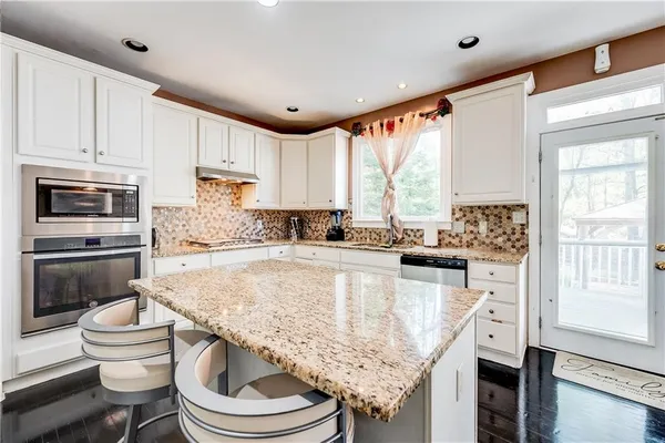 $754,900 | 3310 Vista Creek Drive, Dacula, GA 30019