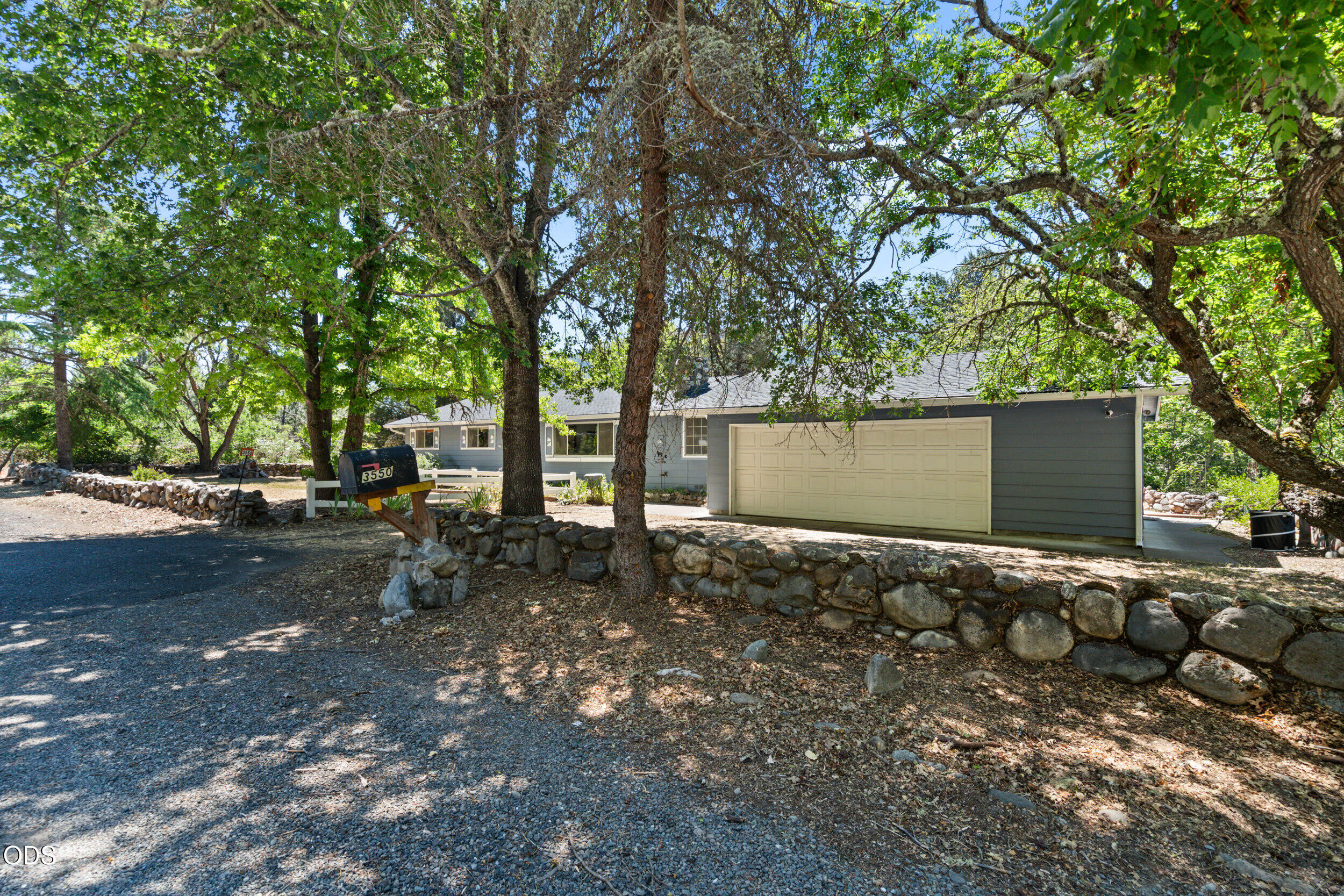 3550 Upper Applegate Road Jacksonville, OR 97530 - Photo 44 of 58