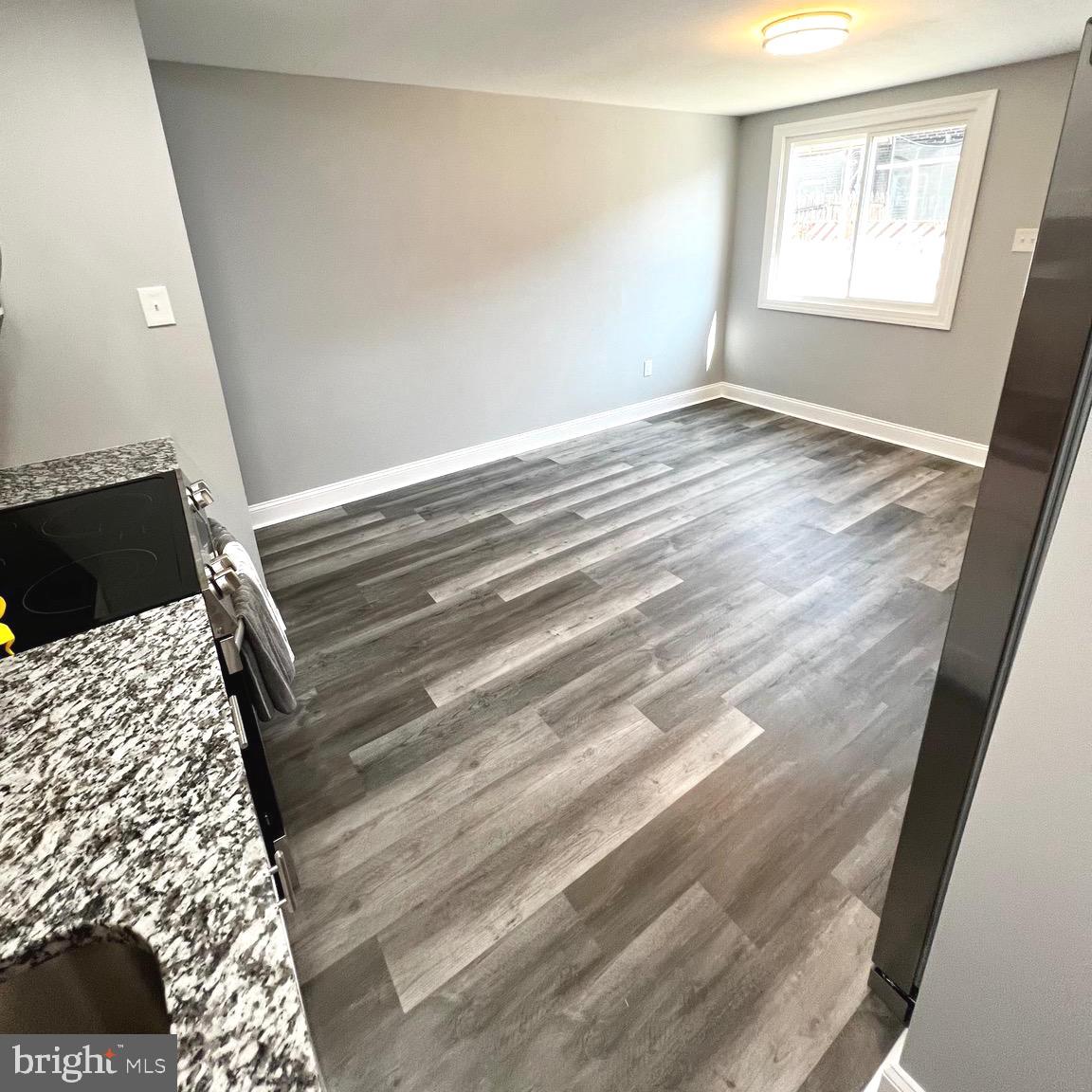 1407 Simpson Street Marcus Hook, PA 19061 - Photo 15 of 27