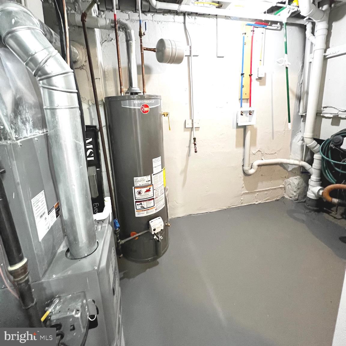 1407 Simpson Street Marcus Hook, PA 19061 - Photo 17 of 27