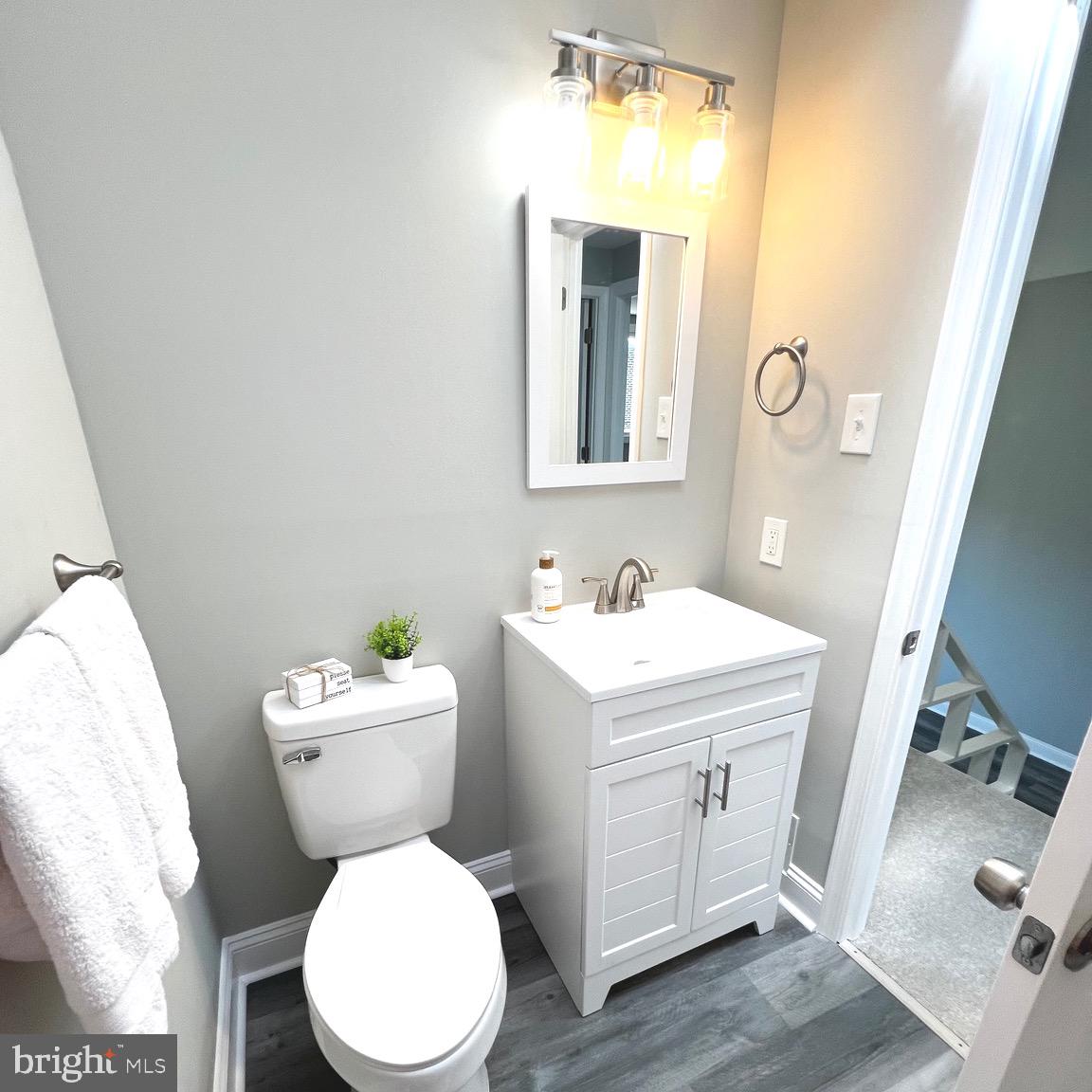 1407 Simpson Street Marcus Hook, PA 19061 - Photo 25 of 27