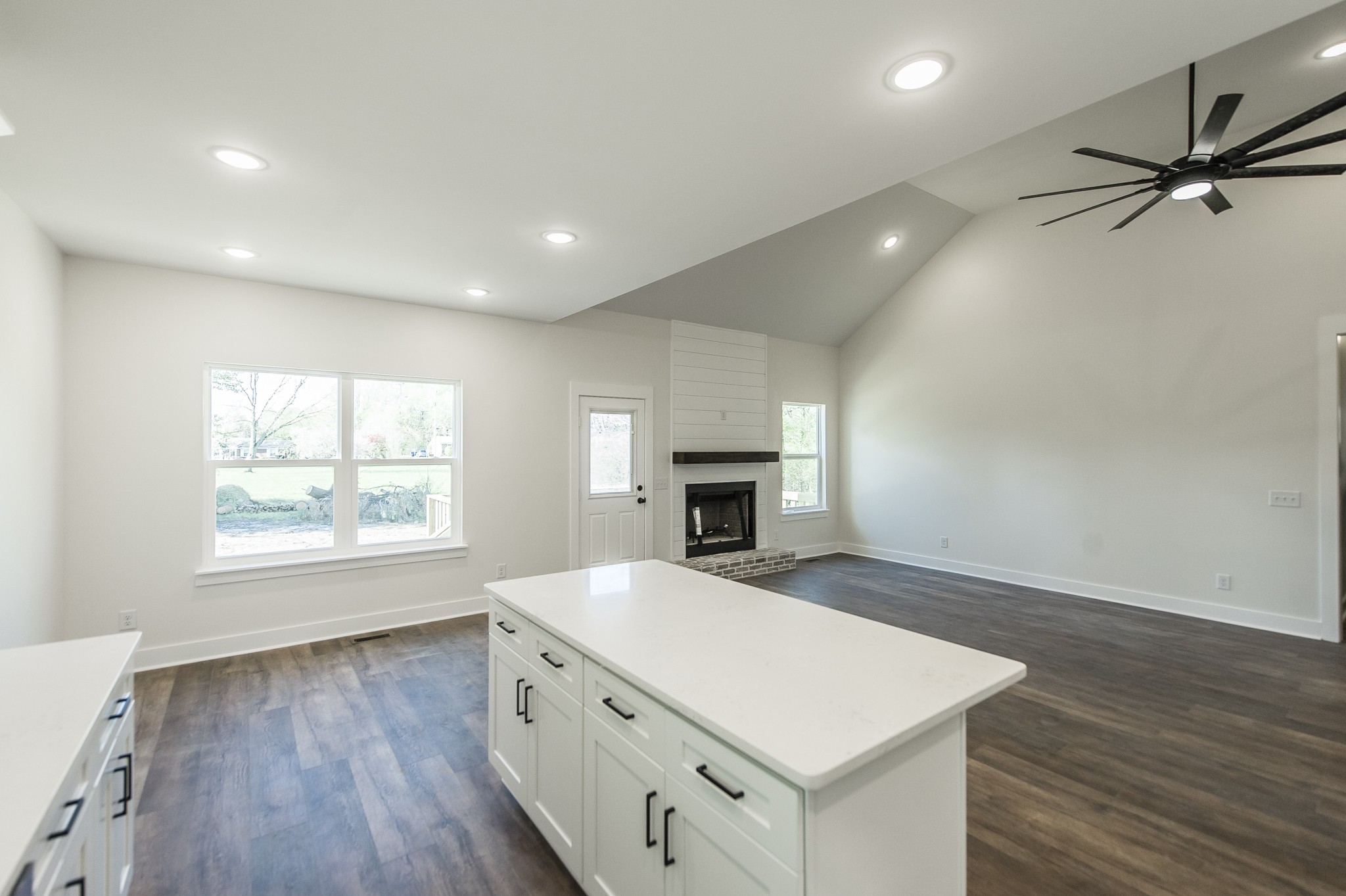 303 Sage Road White House, TN 37188 - Photo 15 of 42 Gallery Image 15