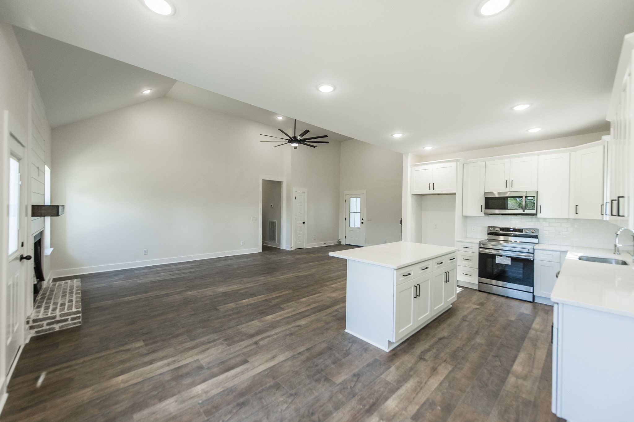 303 Sage Road White House, TN 37188 - Photo 18 of 42 Gallery Image 18