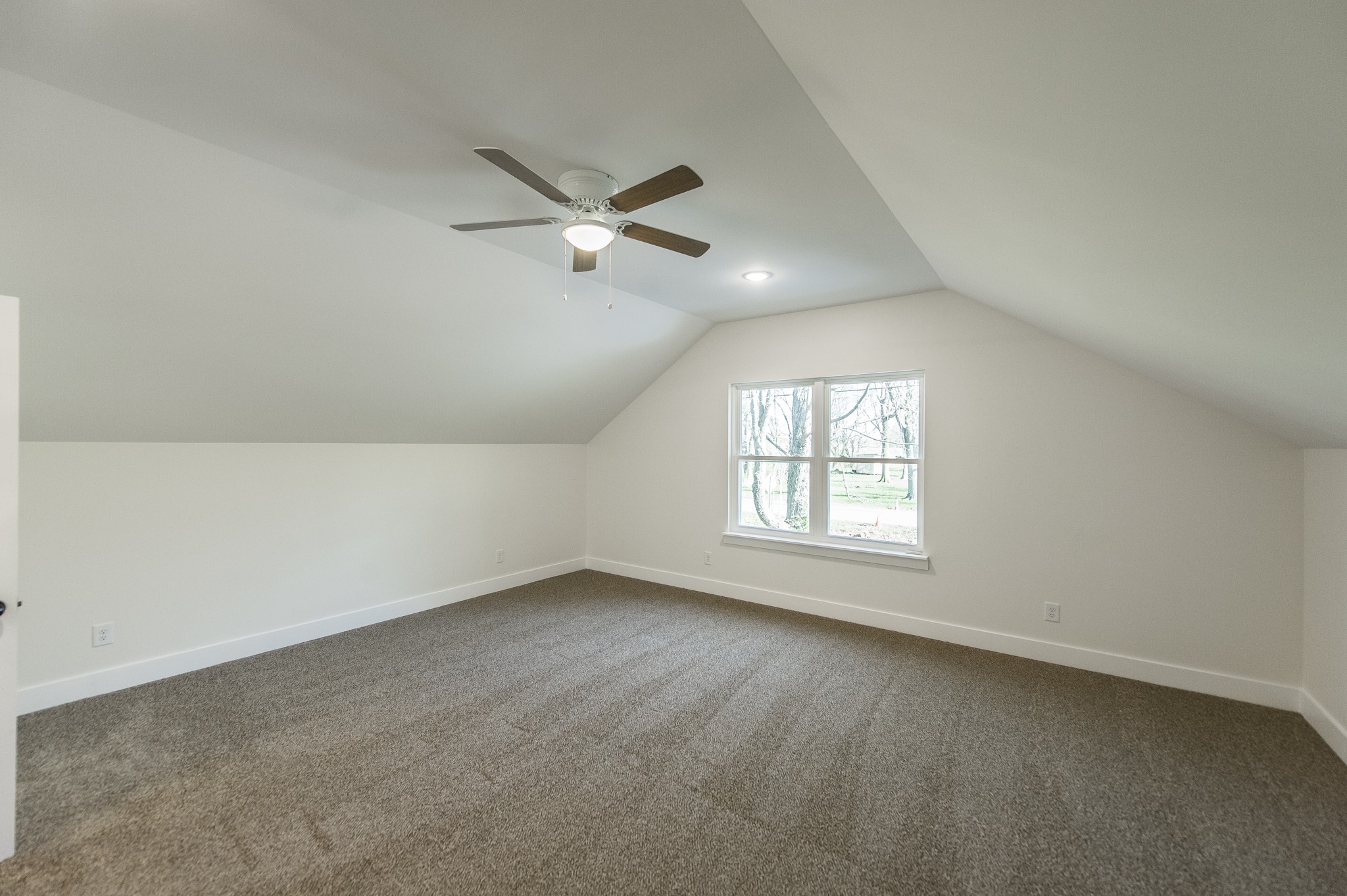 303 Sage Road White House, TN 37188 - Photo 34 of 42 Gallery Image 34