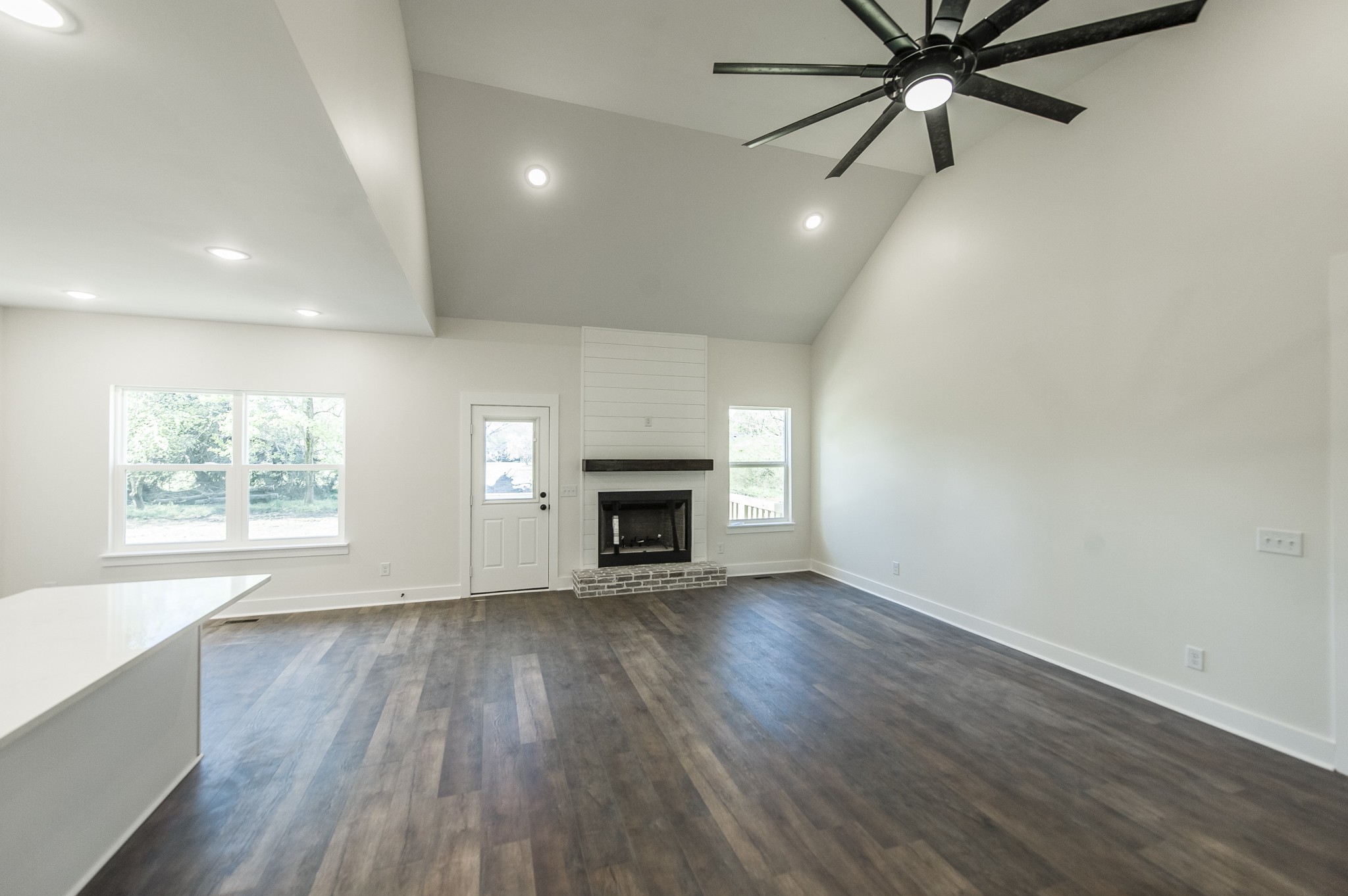 303 Sage Road White House, TN 37188 - Photo 5 of 42 Gallery Image 5