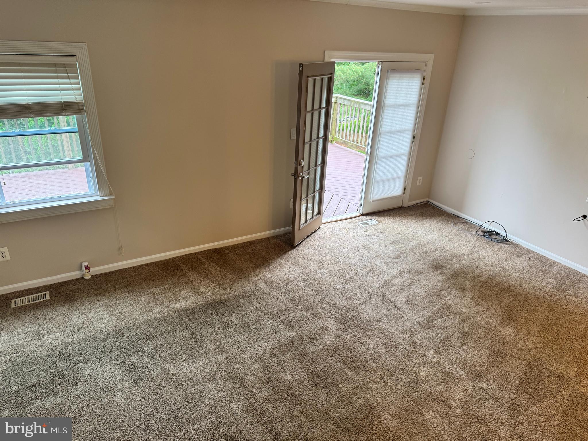 91 Pontiac Way Gaithersburg, MD 20878 - Photo 13 of 43