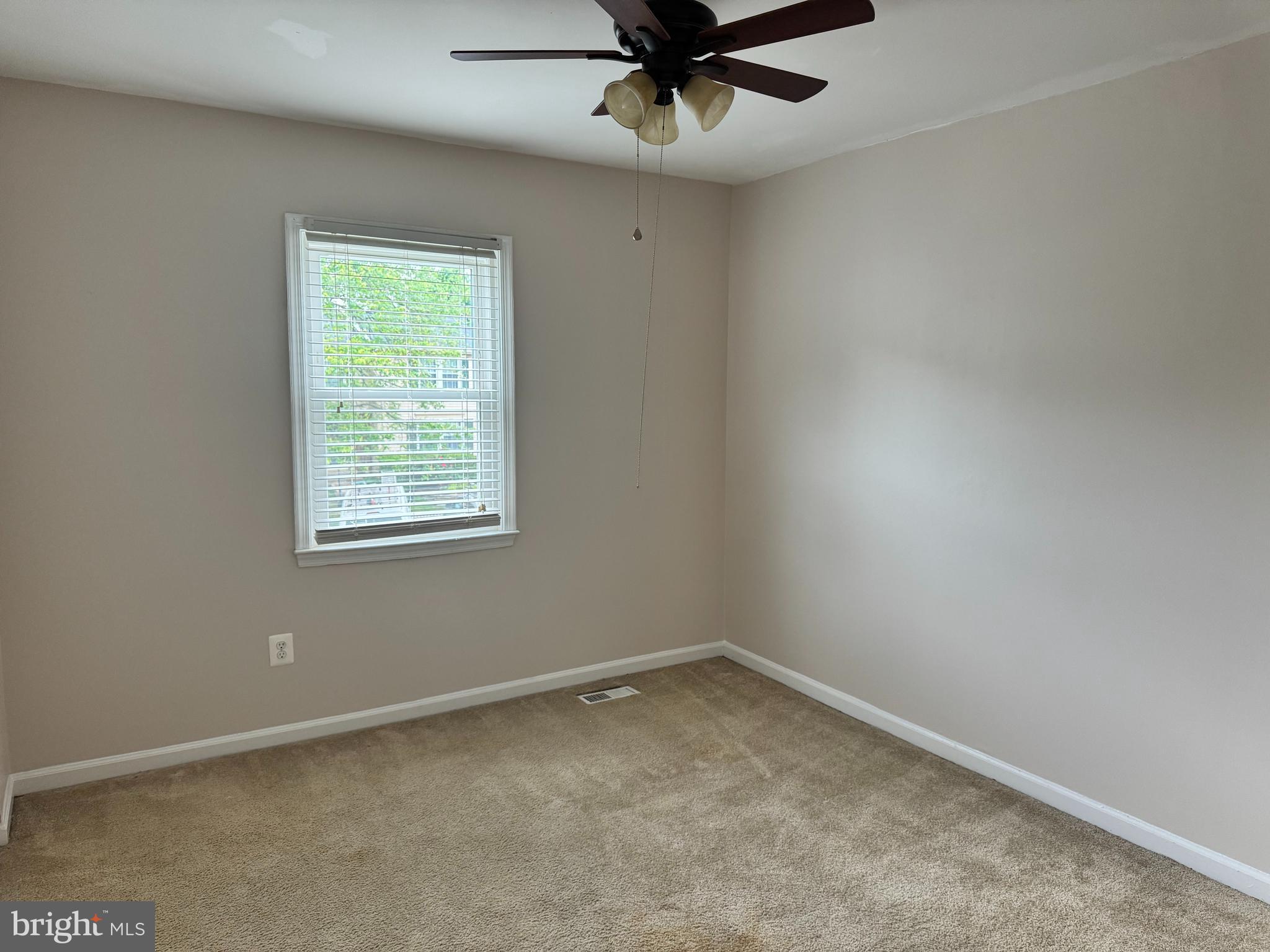 91 Pontiac Way Gaithersburg, MD 20878 - Photo 15 of 43