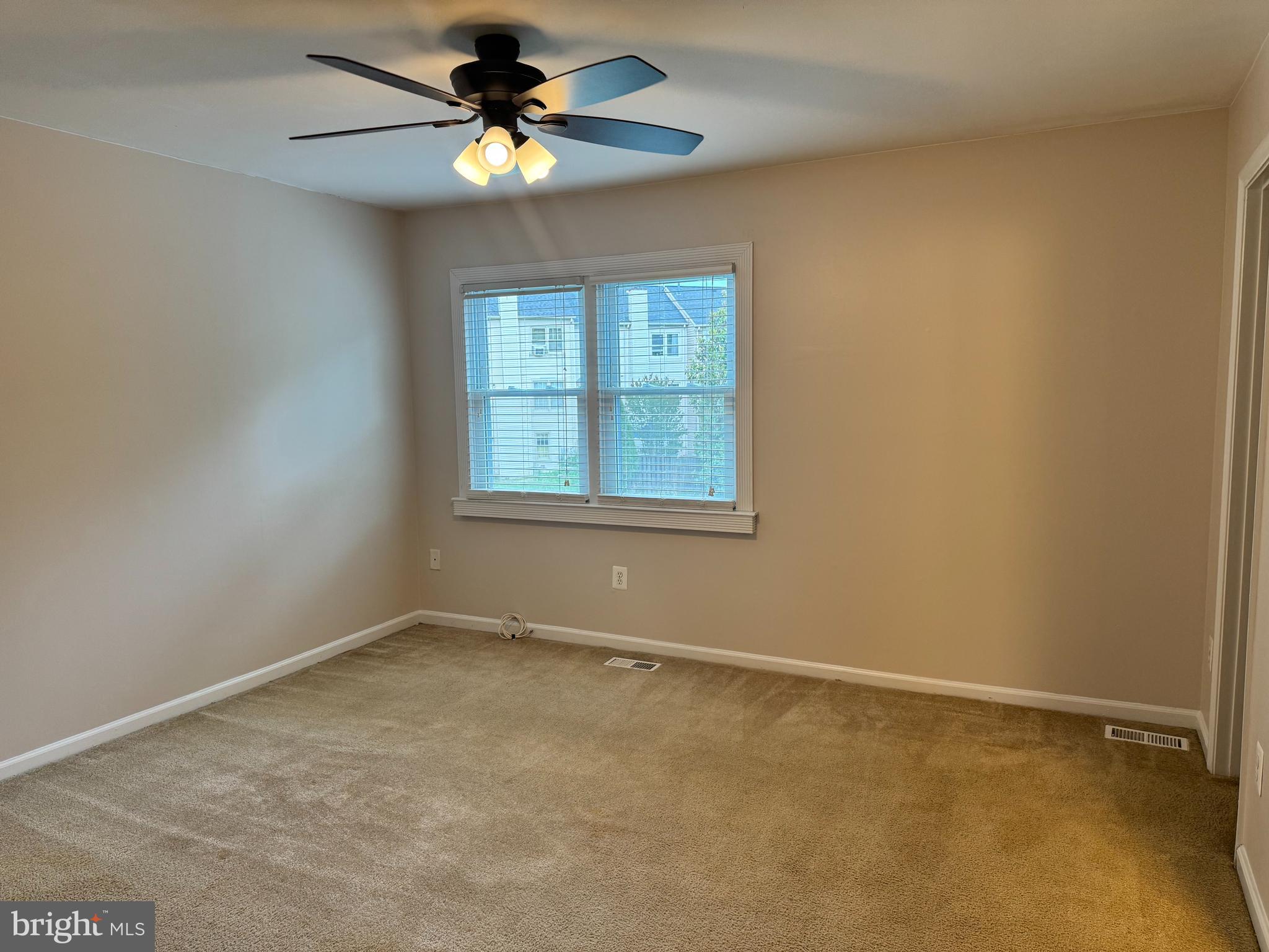 91 Pontiac Way Gaithersburg, MD 20878 - Photo 18 of 43