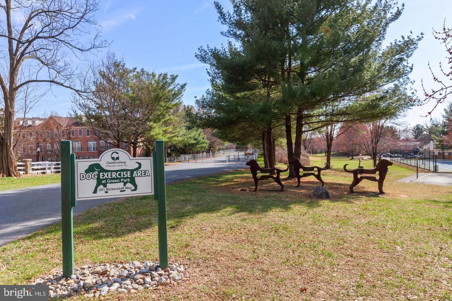 91 Pontiac Way Gaithersburg, MD 20878 - Photo 37 of 43