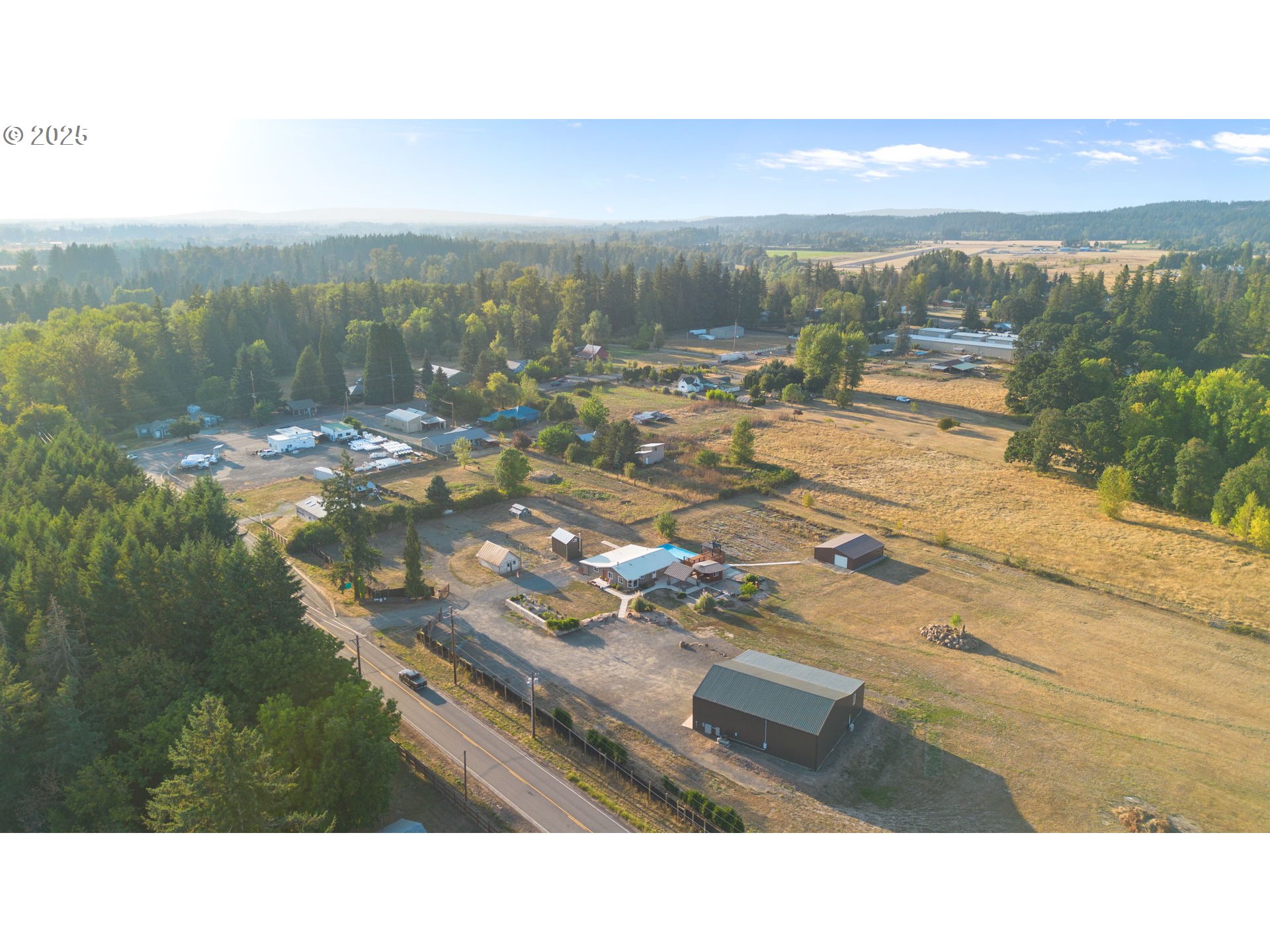 14001 South Union Mills Road Mulino, OR 97042 - Photo 42 of 48 a view of city from balcony