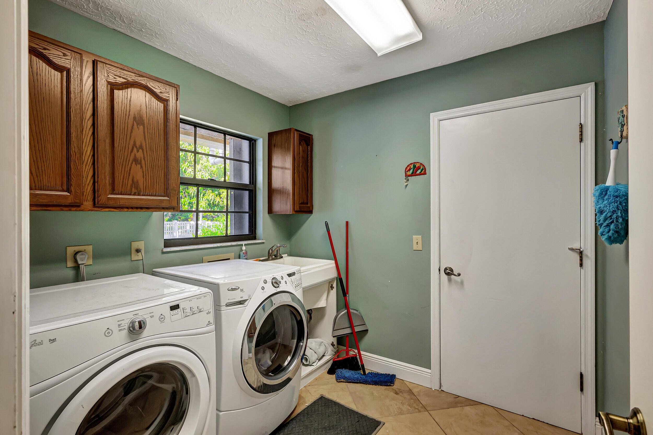 137 Queens Road Fort Pierce, FL 34949 - Photo 25 of 36 32
