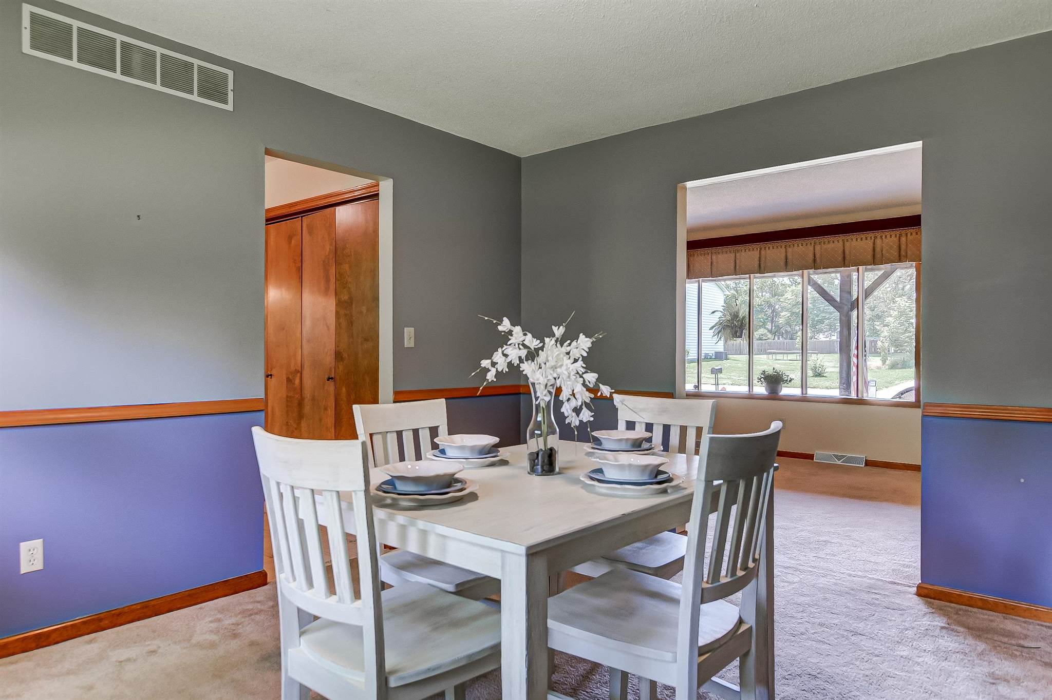 70 Ramblewood Road Chatham, IL 62629 - Photo 8 of 45 Gallery Image 8