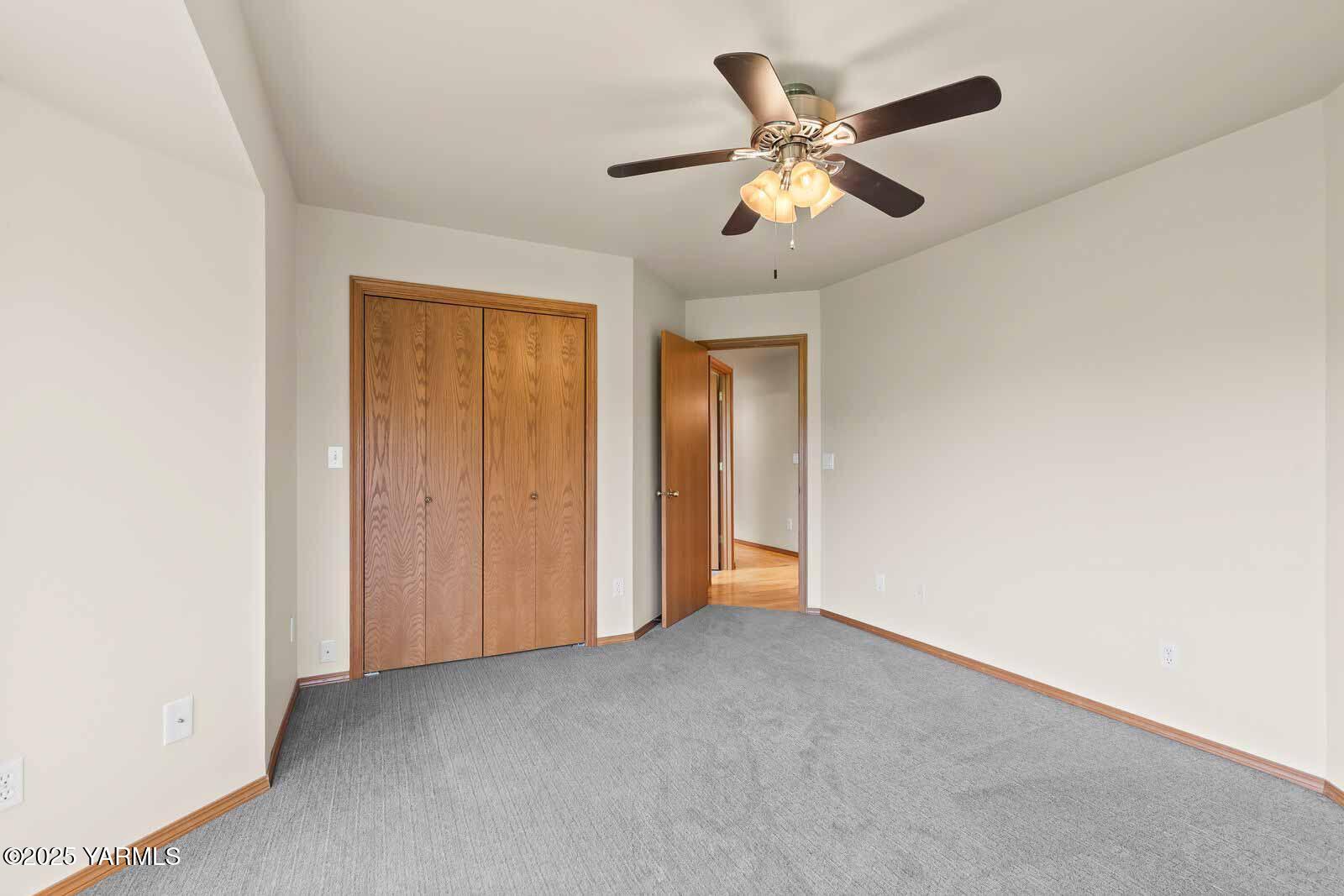 613 South Friedline Road Yakima, WA 98908 - Photo 27 of 54 23. Secondary Bedroom