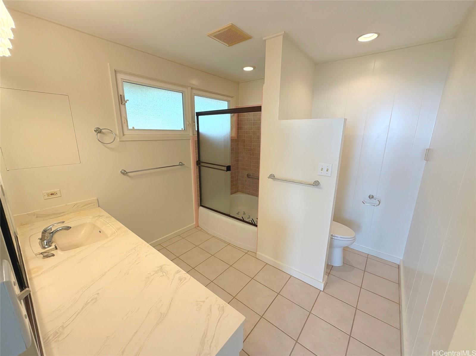 45-185 Lilipuna Road, Unit D Kaneohe, HI 96744 - Photo 15 of 25