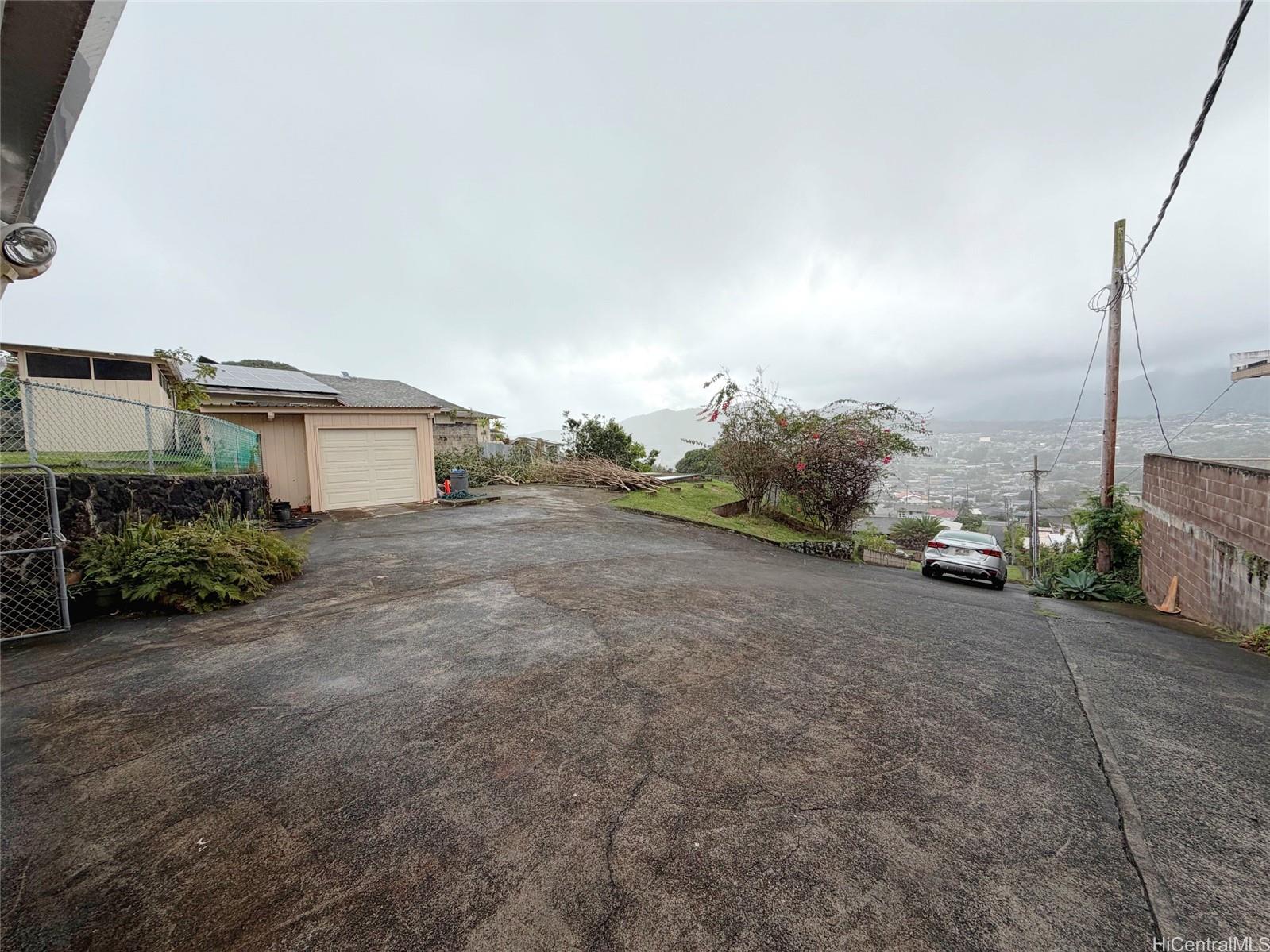 45-185 Lilipuna Road, Unit D Kaneohe, HI 96744 - Photo 22 of 25