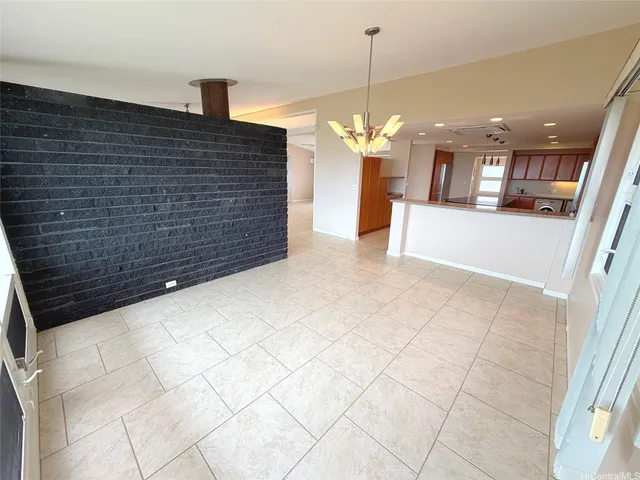 $5,500 | 45-185 Lilipuna Road, Unit D, Kaneohe, HI 96744