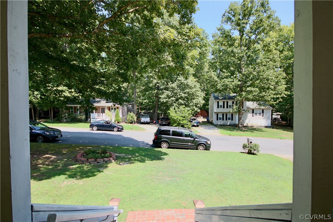 642 Clearlake Road North Chesterfield, VA 23236 - Photo 11 of 36 Gallery Image 11