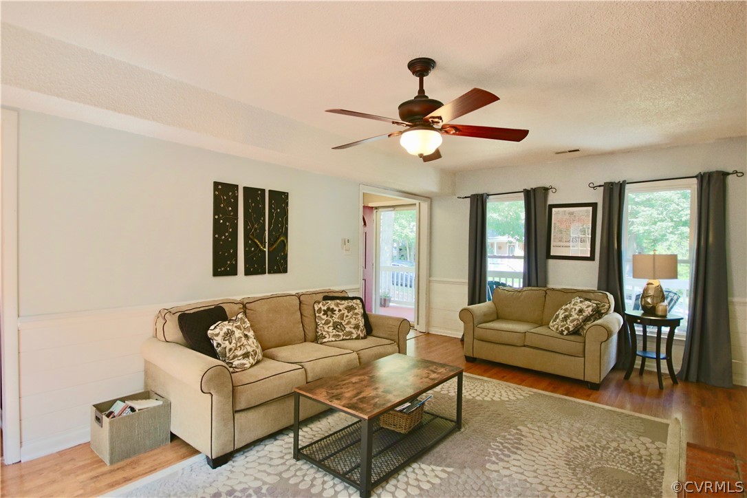 642 Clearlake Road North Chesterfield, VA 23236 - Photo 15 of 36 Gallery Image 15