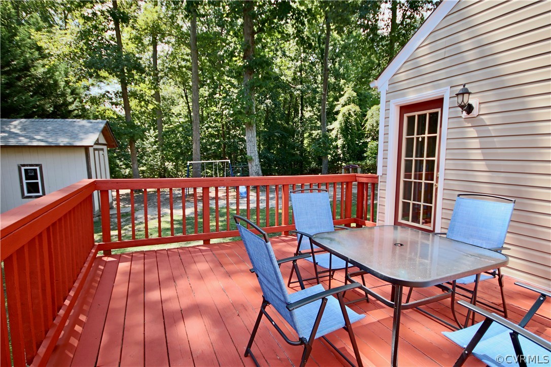 642 Clearlake Road North Chesterfield, VA 23236 - Photo 8 of 36 Gallery Image 8